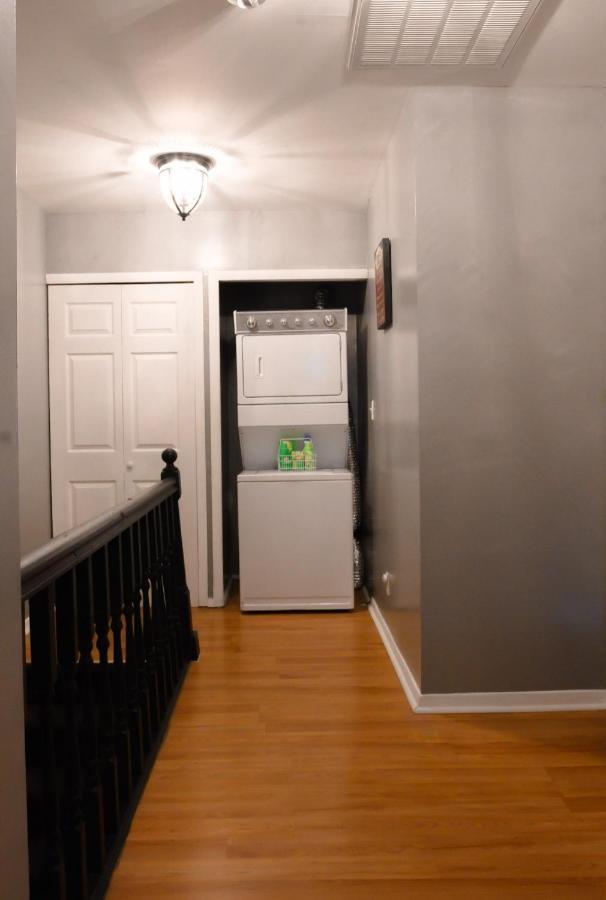 Great 2 Bedroom Condo,Free Parking,Easy Commute. إيرفينغتون المظهر الخارجي الصورة